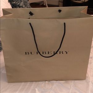 burberry shopping